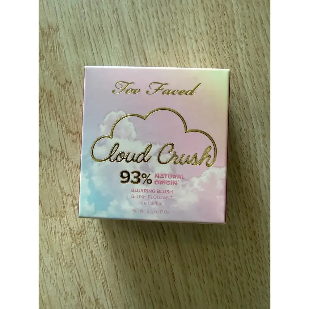 $32 New Too Faced Cloud Crush Blurring Blush - Head In The Clouds